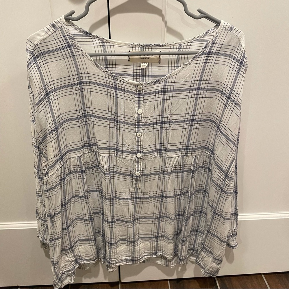 Max studio blue white plaid blouse